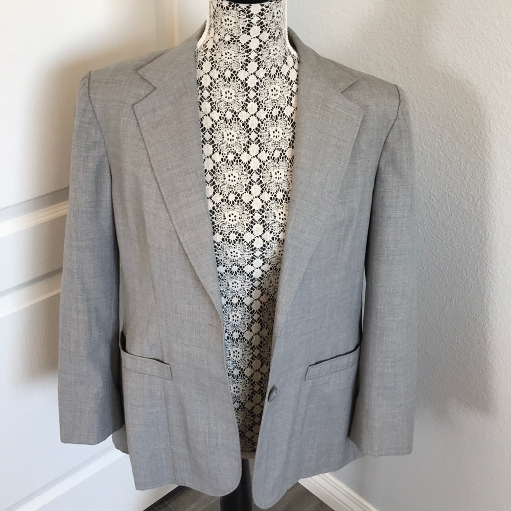 Grey coat